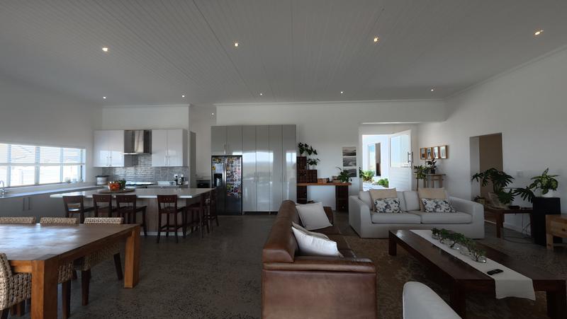 4 Bedroom Property for Sale in Yzerfontein Western Cape